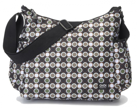 OiOi Essential Hobo Bionic Dot Caviar i gruppen BARNVAGNAR & TILLBEHÖR / Skötväskor / OiOi skötväskor hos Köpbarnvagn.se (6577)