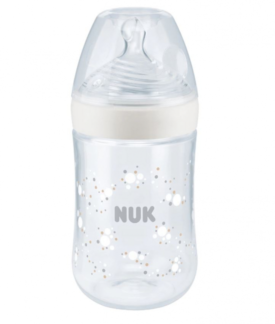 NUK Nature Sense Nappflaska 0-18 mån 260 ml Vit i gruppen Barn & Förälder / Äta & dricka / Nappflaskor & muggar hos Köpbarnvagn (741962)