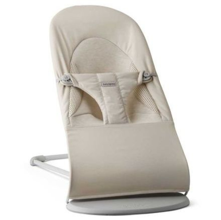 BabyBjörn Babysitter Balance Vävd/Jersey LjusBeige i gruppen Babytillbehör / Babysitter hos Köpbarnvagn (005130)