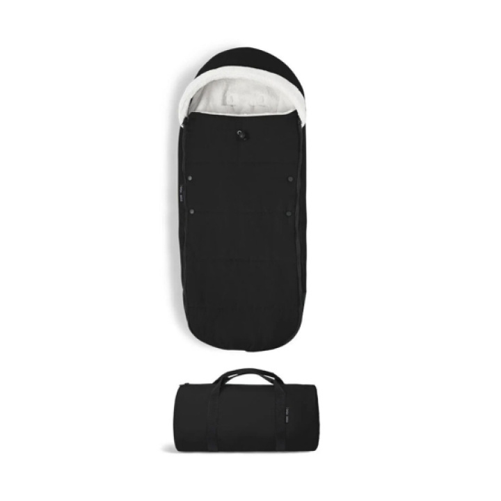 Stokke YOYO Åkpåse Black i gruppen Barnvagnar / Tillbehör / Åkpåsar hos Köpbarnvagn (STOK646603)