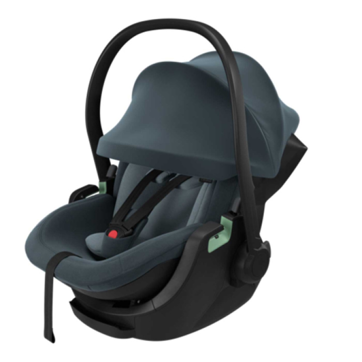 Thule Maple Babyskydd Darkest Blue i gruppen Bilbarnstolar / Stol för varje steg / Babyskydd hos Köpbarnvagn (THUL14000039)